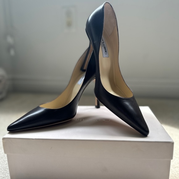 Brand new Jimmy Choo pumps size 39. - Picture 7 of 7